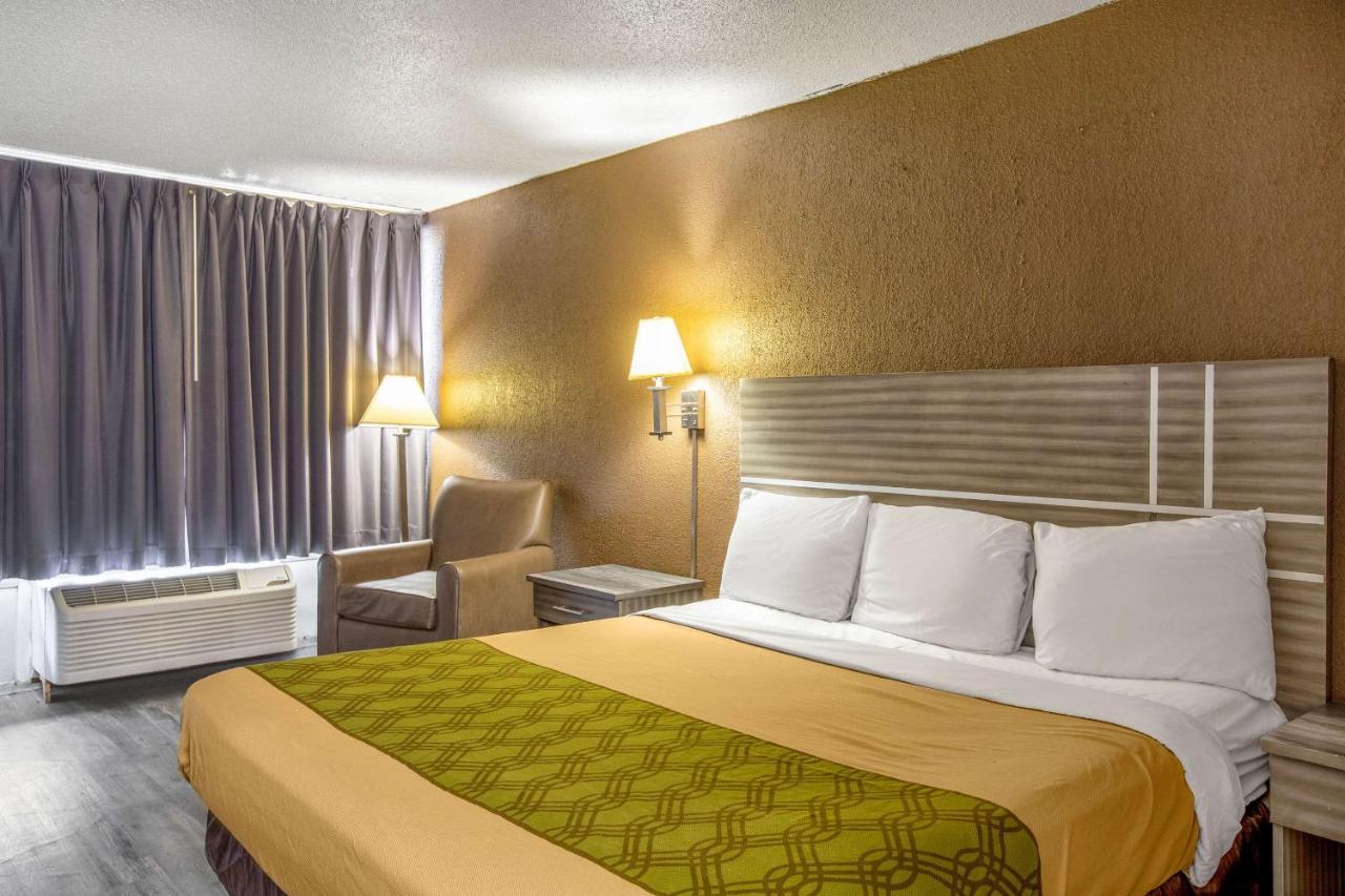 Econo Lodge Choice Hotels I 95 Savannah Gateway 24 Hour Fitness Center On Site Guest Laundry On Site Perkins Restaurant Georgetown Bagian luar foto