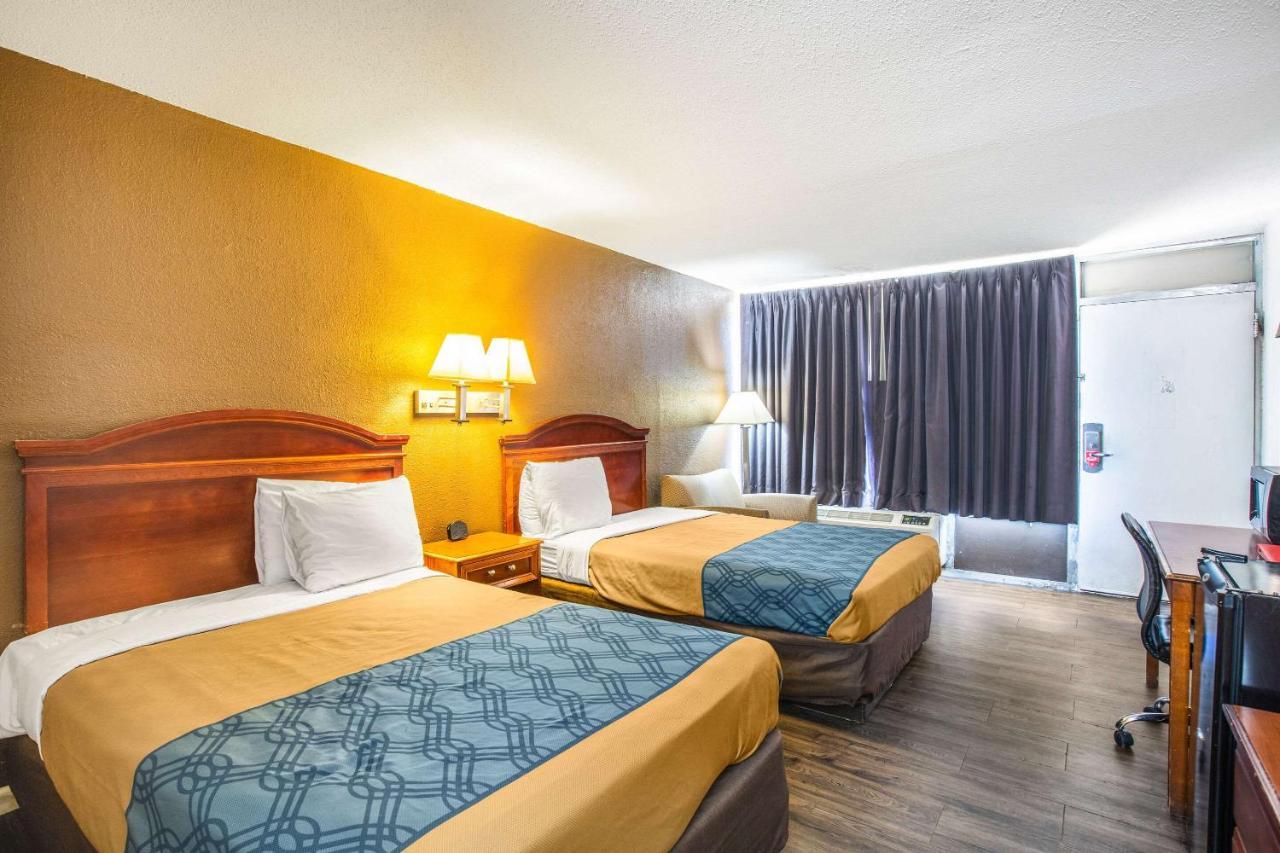 Econo Lodge Choice Hotels I 95 Savannah Gateway 24 Hour Fitness Center On Site Guest Laundry On Site Perkins Restaurant Georgetown Bagian luar foto