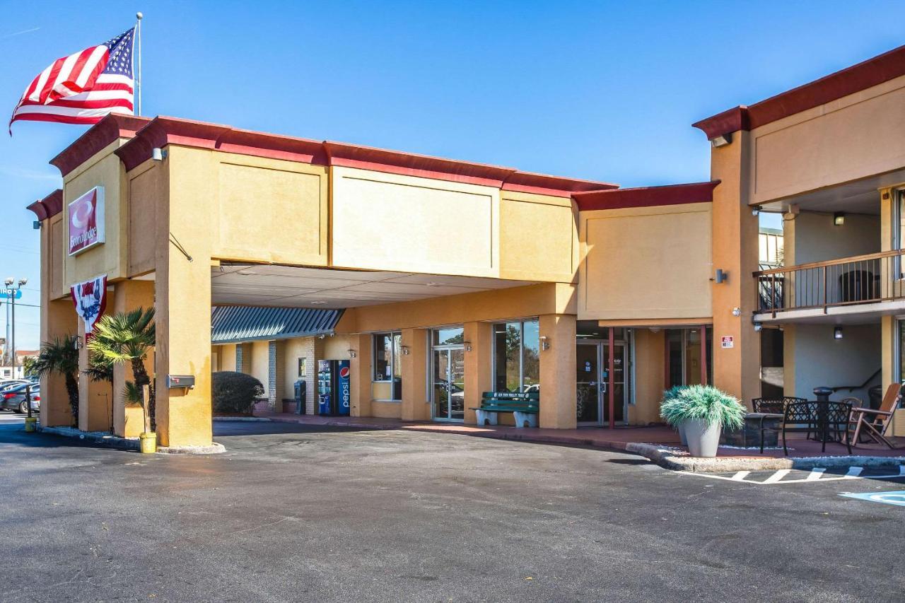 Econo Lodge Choice Hotels I 95 Savannah Gateway 24 Hour Fitness Center On Site Guest Laundry On Site Perkins Restaurant Georgetown Bagian luar foto