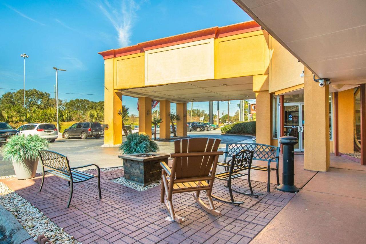 Econo Lodge Choice Hotels I 95 Savannah Gateway 24 Hour Fitness Center On Site Guest Laundry On Site Perkins Restaurant Georgetown Bagian luar foto