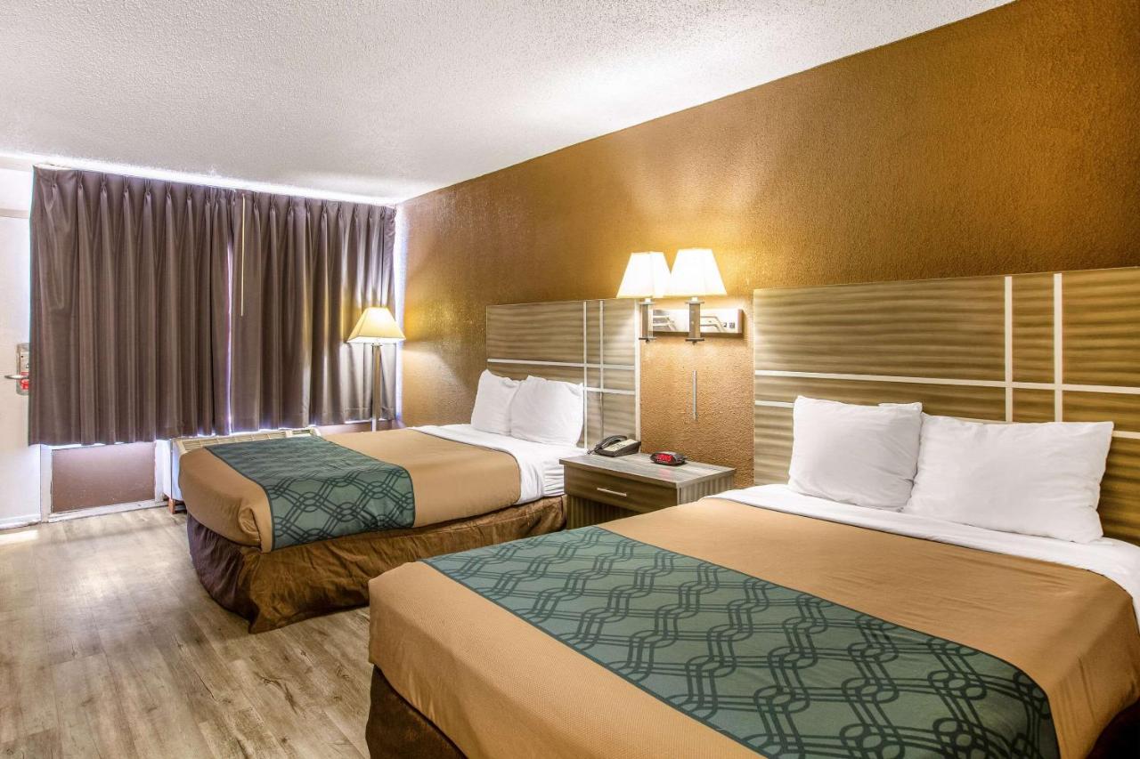 Econo Lodge Choice Hotels I 95 Savannah Gateway 24 Hour Fitness Center On Site Guest Laundry On Site Perkins Restaurant Georgetown Bagian luar foto