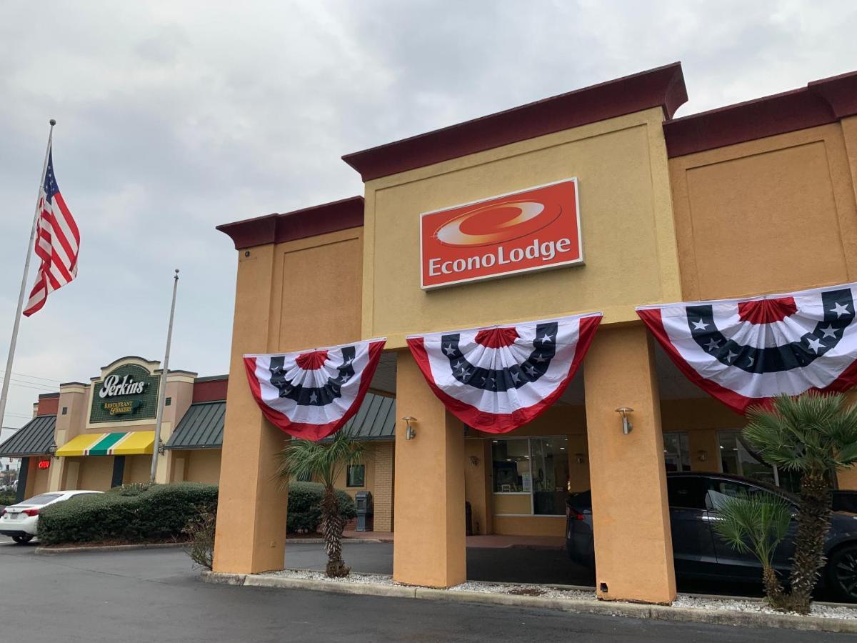 Econo Lodge Choice Hotels I 95 Savannah Gateway 24 Hour Fitness Center On Site Guest Laundry On Site Perkins Restaurant Georgetown Bagian luar foto